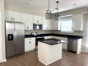 West Winds in Clarksville, TN - Building Photo - Building Photo