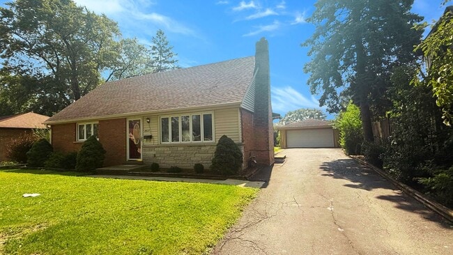 property at 8937 Southfield Dr