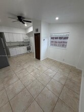 830 SW 6th St in Hallandale Beach, FL - Building Photo - Building Photo