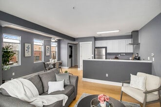 2610 Iris Ave, Unit 101 in Boulder, CO - Foto de edificio - Building Photo