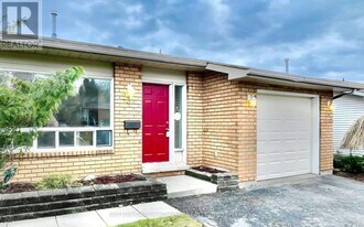 53 Eden Dr in Barrie, ON - Building Photo