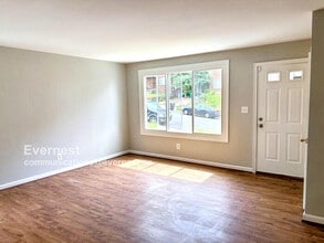 3620 Dixon St in Temple Hills, MD - Building Photo - Building Photo
