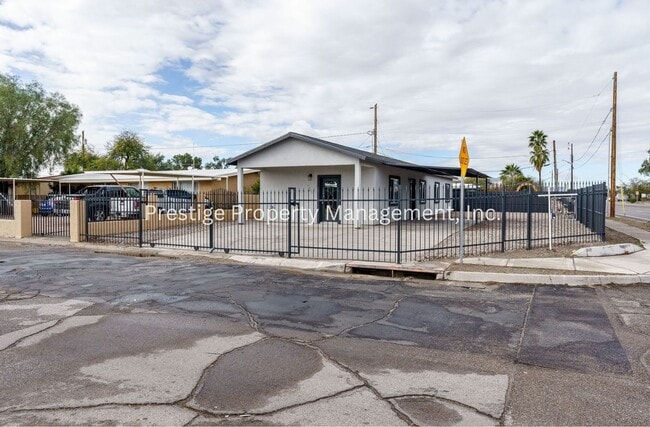 property at 4365 N Stanley Pl