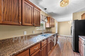 288 Blackey Bandy Rd in Bethpage, TN - Building Photo - Building Photo