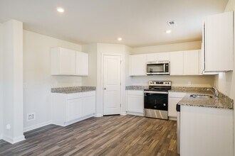 668 Savanac St SE in Bolivia, NC - Building Photo - Building Photo