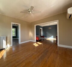 5832 Macklind Ave, Unit second floor in St. Louis, MO - Building Photo - Building Photo