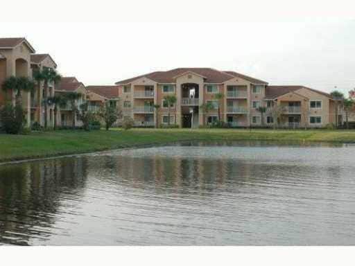 property at 131 SW Palm Dr