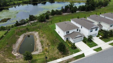 17390 Million Lks Ct in Clermont, FL - Foto de edificio - Building Photo