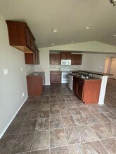 210 La Casa St in Eugene, OR - Building Photo - Building Photo