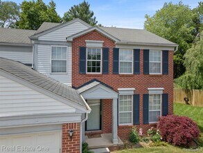 3262 Woe-Be-Tide Ct in Ann Arbor, MI - Building Photo - Building Photo