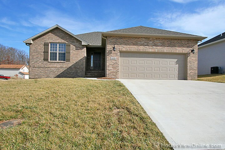 1428 Holly Dr in Cape Girardeau, MO - Building Photo