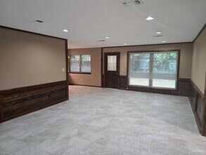 5749 Langley Cir in Pensacola, FL - Building Photo - Building Photo
