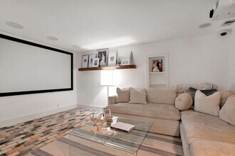 802 N Park Ave in Fayetteville, AR - Building Photo - Building Photo