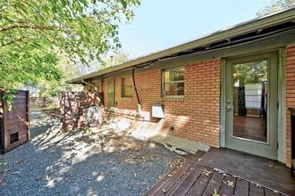 707 Josephine St, Unit B in Austin, TX - Building Photo - Building Photo