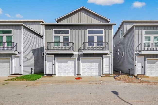 property at 4922 Paradigm Ln