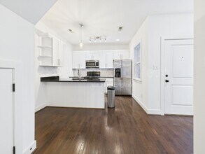 2617 W Main St in Richmond, VA - Building Photo - Building Photo