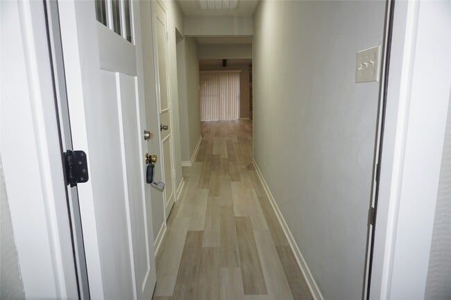 property at 1915 Normal Park Dr