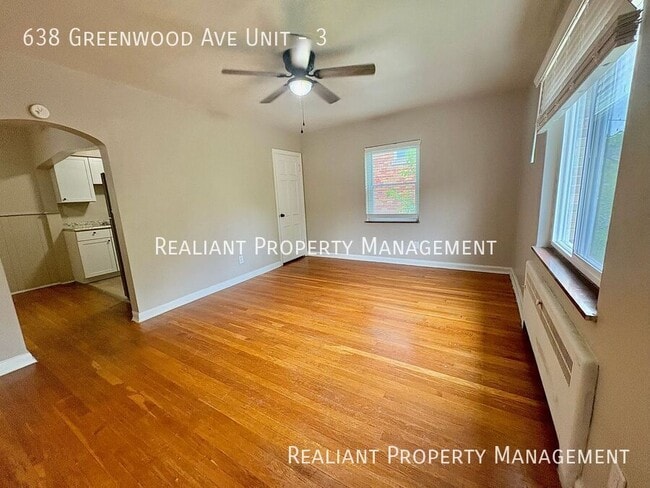 638 Greenwood Ave in Cincinnati, OH - Building Photo - Building Photo