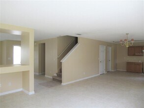 16908 Sunrise Vista Dr in Clermont, FL - Building Photo - Building Photo