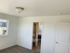 5553 E Bollo St in Nampa, ID - Building Photo - Building Photo