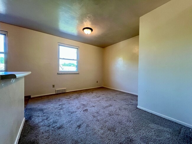 413 Millers Ln in Plum, PA - Building Photo - Building Photo