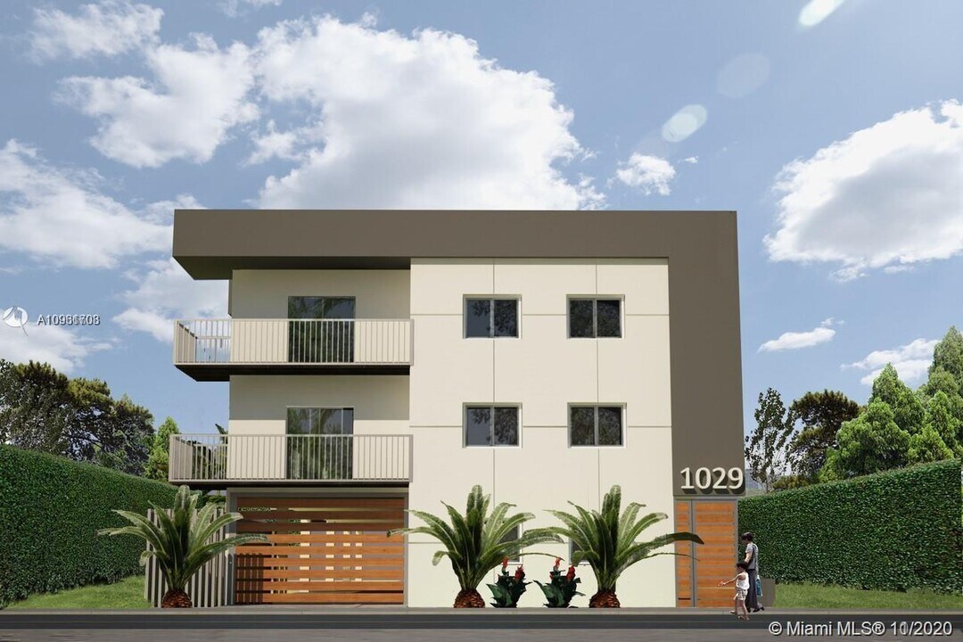 1029 NW 3rd St in Miami, FL - Building Photo