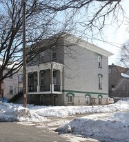 17 Prince St in Kingston, NY - Building Photo