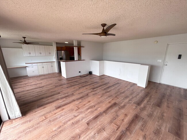 46-49-49 Aliianela Pl in Kaneohe, HI - Building Photo - Building Photo