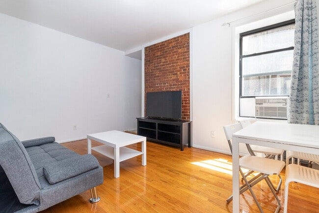 property at 306-318-318 E 96th St