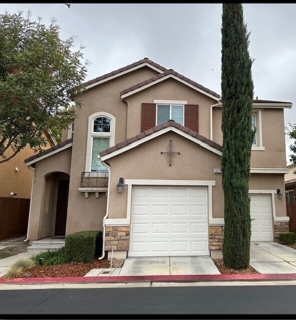 3233 Monviso Ln Rentals in Clovis, CA