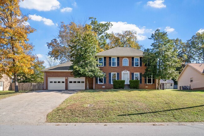 1119 Stonebrook Dr in Clarksville, TN - Building Photo - Building Photo