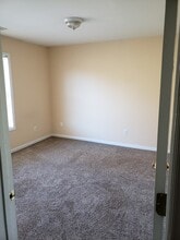 128 Anna St, Unit A in Lillington, NC - Building Photo - Building Photo