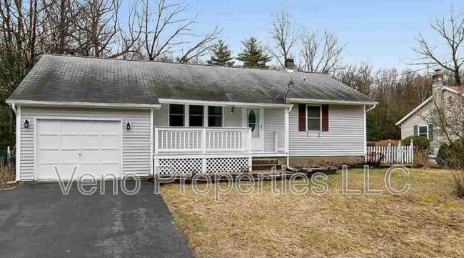 property at 72 Hathorn Blvd