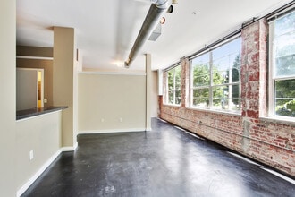 800 Peachtree St NE in Atlanta, GA - Building Photo - Building Photo