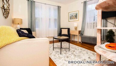 191 Kent St in Brookline, MA - Building Photo - Building Photo