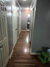 100 Dundalk Dr in Toronto, ON - Building Photo - Building Photo