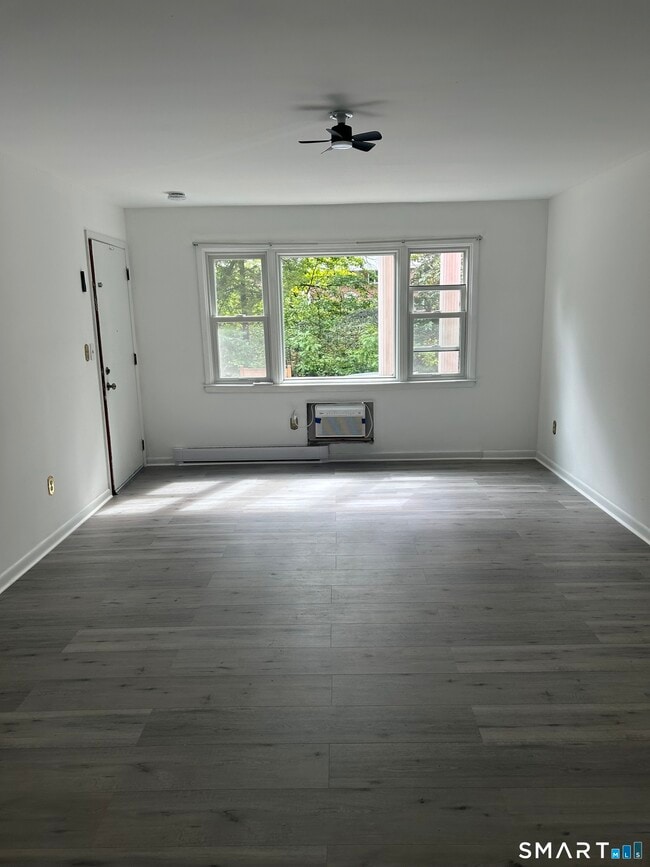 56 Wakelee Ave