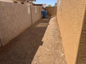 2511 E Pueblo Ave in Phoenix, AZ - Building Photo - Building Photo