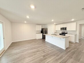 4400 White Cedar Ct in Pace, FL - Building Photo - Building Photo