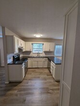 4114 S Western Ave in Springfield, MO - Building Photo - Building Photo