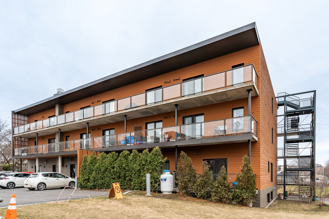 1650 Louis-Jetté St in Québec, QC - Building Photo