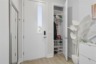 2511 N Grady Ave in Tampa, FL - Building Photo - Building Photo