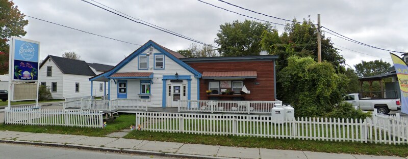 176 Main St in Lancaster, NH - Building Photo