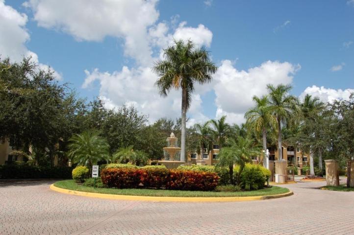 4115 San Marino Blvd in West Palm Beach, FL - Foto de edificio