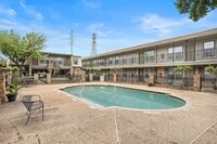 3131 Southwest Fwy photo'