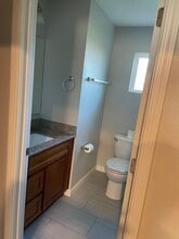 8108 Mariposa Ave in Citrus Heights, CA - Foto de edificio - Building Photo