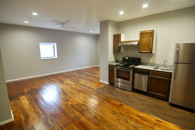 1306 E 11th St in Tulsa, OK - Building Photo - Building Photo