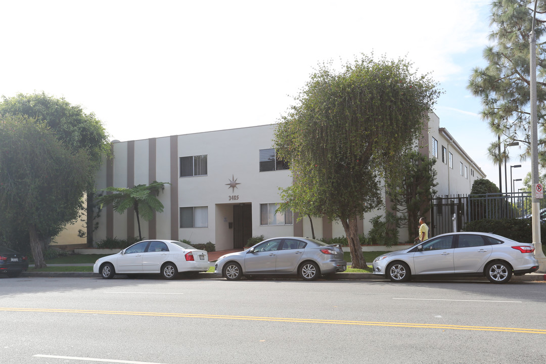 3485 Sawtelle Blvd in Los Angeles, CA - Building Photo