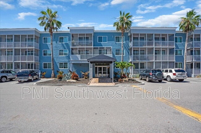 property at 2755 Coconut Bay Ln