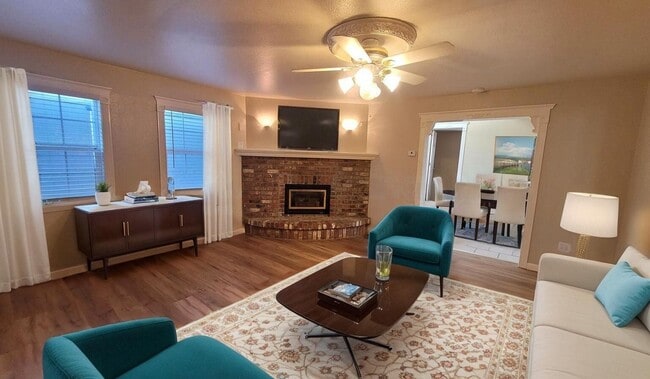 property at 643 NE Channon Ave